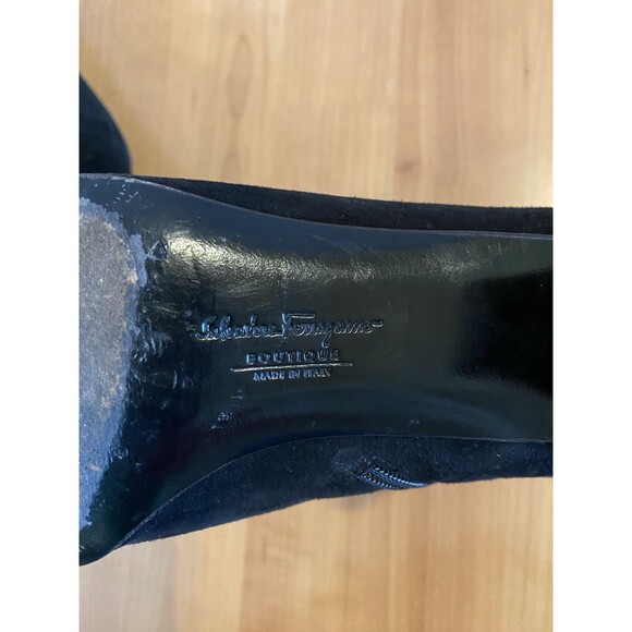 Salvatore Ferragamo Boutique Black Suede Boots Embroidered Ankle Size 6.5B - Picture 8 of 14